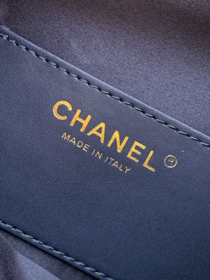 Ch**el 25c hobo bags